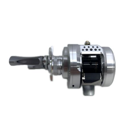  SHIMANO シマノ ベイトリール 26 カルカッタコンクエスト BFS リミテッド XG LEFT 美品 049353