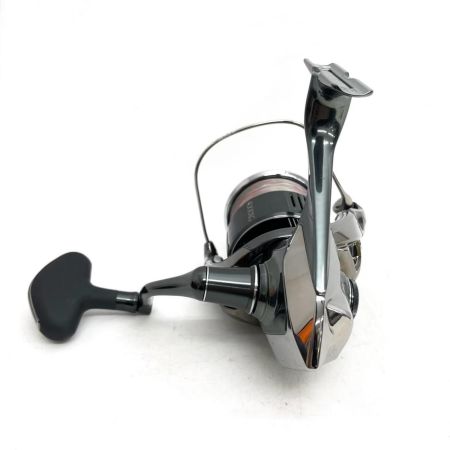 SHIMANO シマノ スピニングリール 22 ステラ 4000XG 箱・ケース付 043962