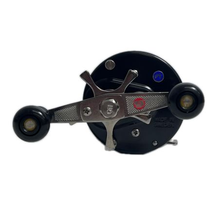 Abu Garcia アブガルシア ベイトリール アンバサダー 5601 CA 美品 箱・布袋付