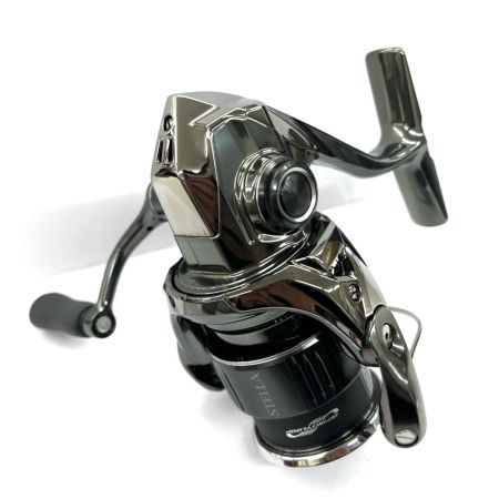 SHIMANO シマノ スピニングリール 22ステラ C2000S 美品 箱付 043832