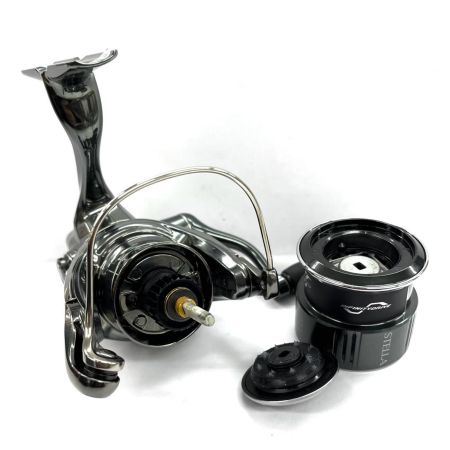 SHIMANO シマノ スピニングリール 22ステラ C2000S 美品 箱付 043832