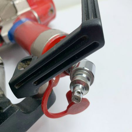 MAX マックス エア釘打ち機　本体のみ 不明 レッド キズ・ハガレ有