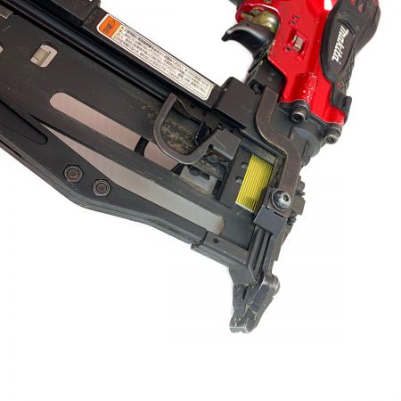  MAKITA マキタ 高圧フロアタッカ　本体のみ AT450HA レッド