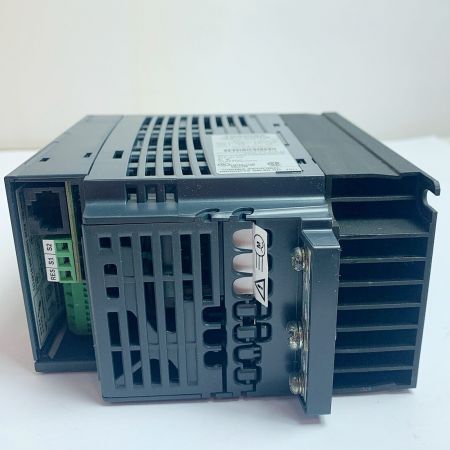  TOSHIBA 東芝 TRANSISTOR INVERTER 箱傷みあり VF-S15 ブラック