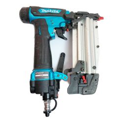 ♭♭ MAKITA マキタ 高圧ピンタッカ　本体のみ　15-50mm AF502HP メタルグリーン Bランク