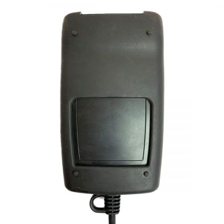  C&YU バッテリーアナライザー　ケース、取扱説明書付 NAG301