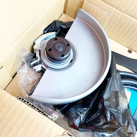  MAKITA マキタ 180mm 電子ディスクグラインダ GA7011C グリーン