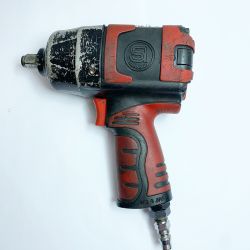 ♭♭ 信濃機販 常圧エアインパクトレンチ　本体のみ SI-1490 キズ、ヨゴレあり Cランク