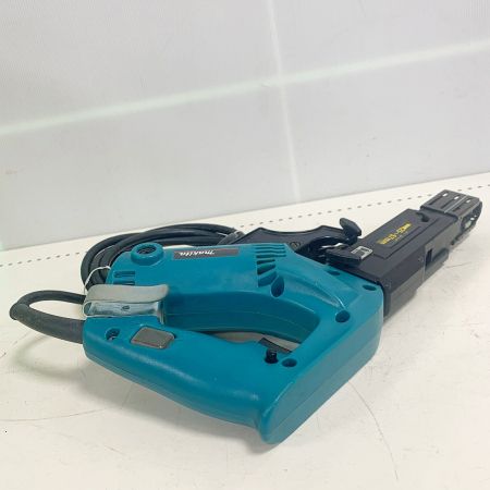  MAKITA マキタ  コード式 100v 　オートバックスクリュードライバ　ケース付 6834 グリーン