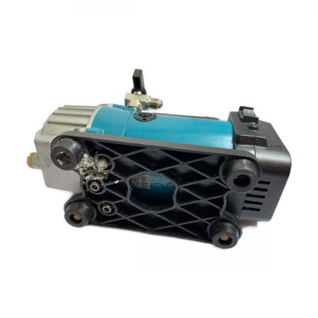  MAKITA マキタ 真空ポンプ　本体のみ VP180D グリーン