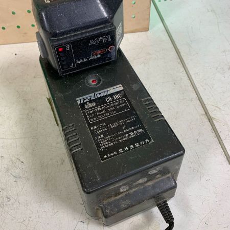  IZUMI コードレスロボパンチ　ケース、充電器、バッテリー1個、パンチコマ付 REC-5PD