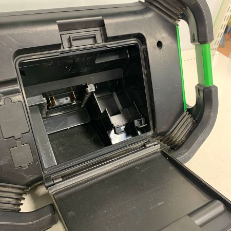  HITACHI 日立 コードレスラジオ付テレビ　アンテナ折れあり UR18DSML 本体のみ　アダプター/リモコンなし