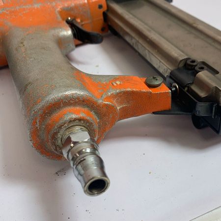  MAX マックス エアネイラ　ケース付 TA-35A/SF50M0