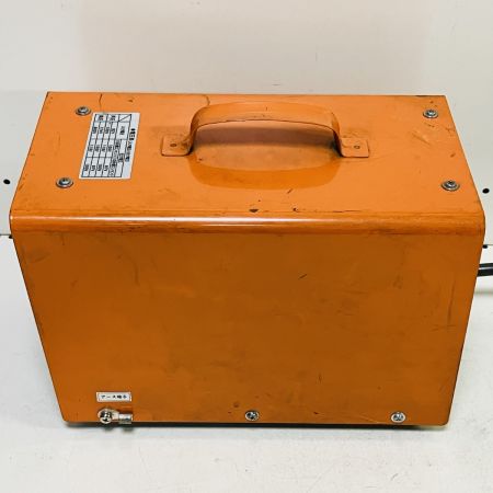 ЗЗ SUZUKID 昇圧 降圧 変圧器 入力電力100/200V 出力電力100/115V STX-01 オレンジ