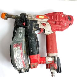 ♭♭ MAX マックス  41㎜高圧ねじ打機 ターボドライバ  HV-R41G2 レッド Cランク