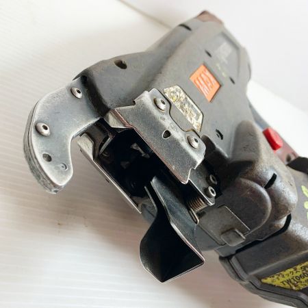  MAX マックス 鉄筋結束機　リバータイア　14.4V RB-440T 充電器・充電池2個・ケース付 キズ、ヨゴレ、記名あり