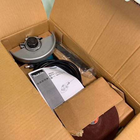  MAKITA マキタ 180ｍｍ　電子ディスクグラインダー GA7011C 2006年製　未使用品　