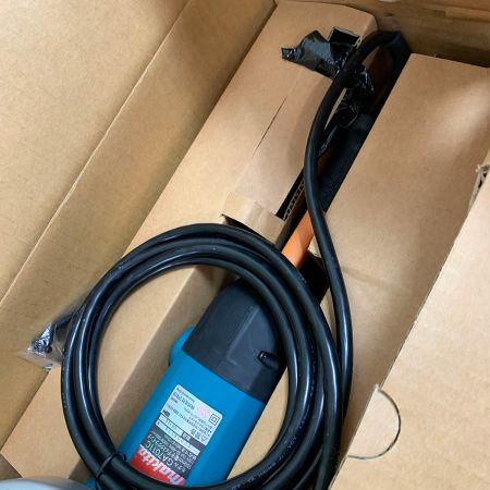  MAKITA マキタ 180mm 電子ディスクグラインダ GA7011C 2006年製　未使用品　ヨゴレあり