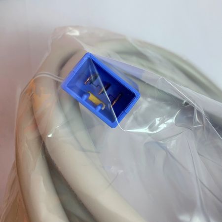  明工社 横型OA抜け止め接地タップ2個口×5個 MR7902NT3