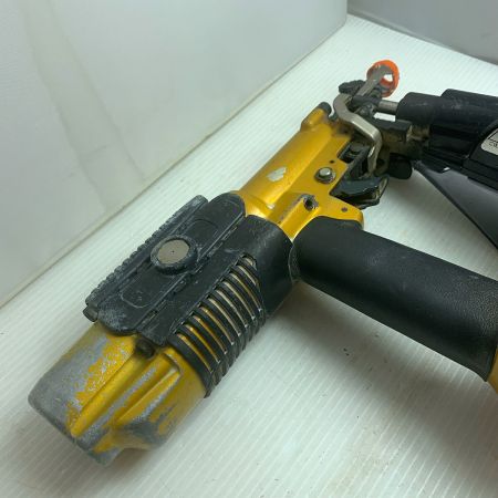  HITACHI 日立 高圧　エア釘打ち機　本体のみ WF4H