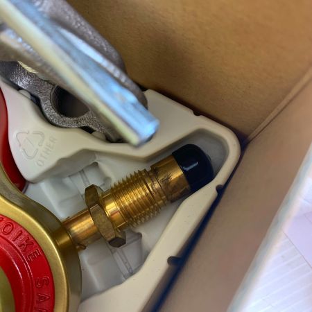  小池酸素株式会社 セフティゴールド　酵素用/アセチレン用  SGⅡ-1/SGⅡ-2 溶断器用圧力調整器