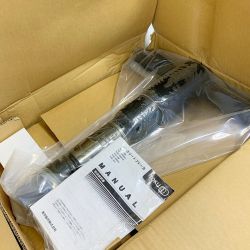 ♭♭ TOKU コンクリートブレーカー　箱傷みあり　未使用品 TCB-130B 長期保管品　一部ヨゴレあり Sランク