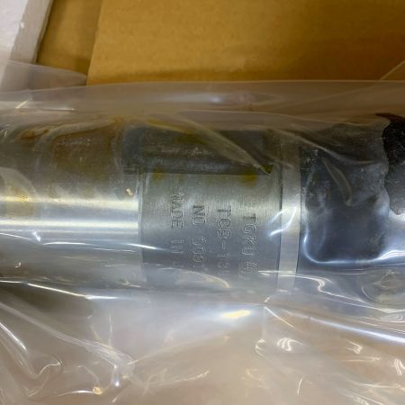 TOKU コンクリートブレーカー　箱傷みあり　未使用品 TCB-130B 長期保管品　一部ヨゴレあり