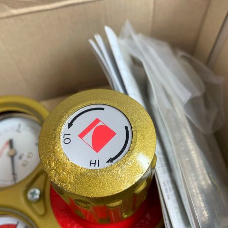  小池酸素株式会社 セフティゴールド　酵素用/アセチレン用  SGⅢ-1/SGⅢ-2 溶断器用圧力調整器