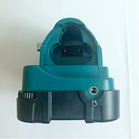  MAKITA マキタ 充電式ラジオ　&　充電器　10.8Vバッテリー×2 BL1013 ブルー