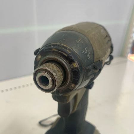  MAKITA マキタ 充電式インパクトドライバ　40V TD002G バッテリー1個（充電回数11回）付