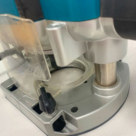  MAKITA マキタ 電子ルーター　本体のみ RP2301FC