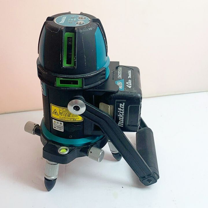 MAKITA マキタ 充電式屋内・屋外兼用墨出器 フルライン 充電池1個、ケース付 SK505GD｜中古｜なんでもリサイクルビッグバン