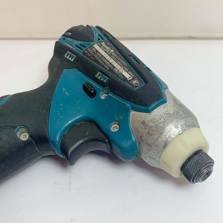 MAKITA マキタ 充電式インパクトドライバ 10.8V 充電器・充電池2個付 TD090D ブルー｜中古｜なんでもリサイクルビッグバン