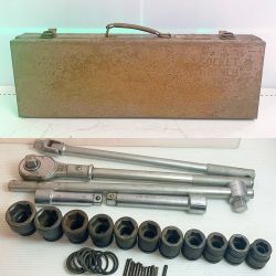 ♭♭ TONE トネ インパクト用ソケット11個、ラチェットハンドルなど5点　工具まとめ NO.471 ｿｹｯﾄ11個 他ﾊﾟｰﾂ4個 Bランク