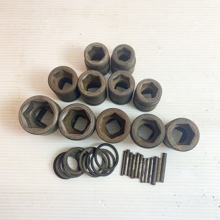  TONE トネ インパクト用ソケット11個、ラチェットハンドルなど5点　工具まとめ NO.471 ｿｹｯﾄ11個 他ﾊﾟｰﾂ4個