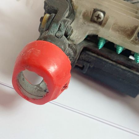  HITACHI 日立 高圧ねじ打ち機　　キズ、スレ、剥がれ多数あり WF4H2