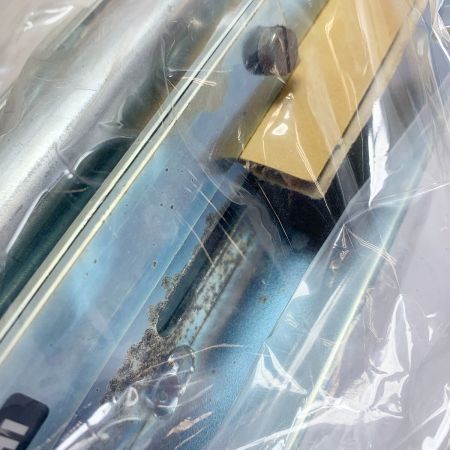  HITACHI 日立 卓上丸ノコ用補助ローラ 　長期保管品　サビあり