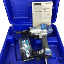 ЗЗ MAKITA マキタ 50mm 常圧 サイディング用エア釘打ち機 取説 ケース付 AN552 ブルー Bランク