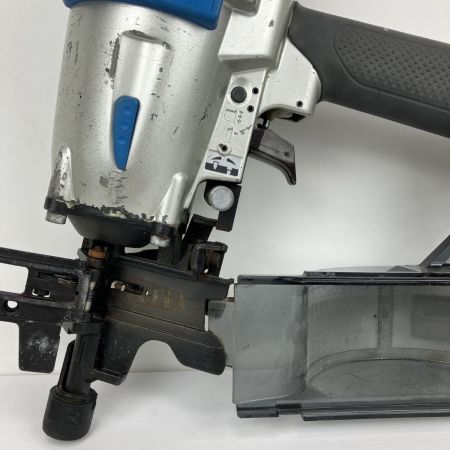 ЗЗ MAKITA マキタ 50mm 常圧 サイディング用エア釘打ち機 取説 ケース付 AN552 ブルー