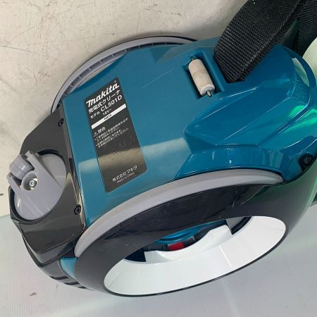  MAKITA マキタ 18Ｖ　充電式クリーナー　本体のみ　 CL501D