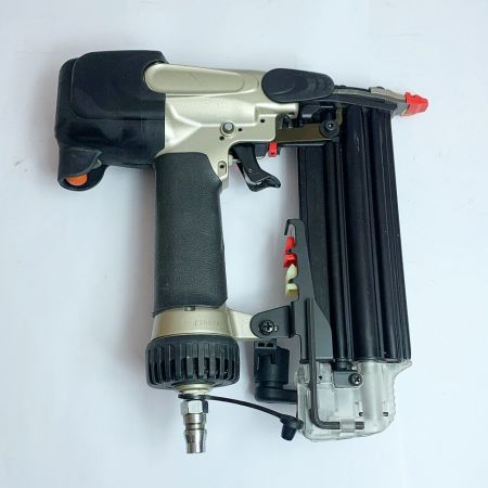  HITACHI 日立 仕上55ｍｍ　フィニッシュネイル　釘打機　ケース付き NT55M2