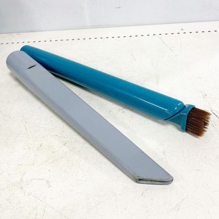  MAKITA マキタ 18Ｖ充電式クリーナー　ケース、パーツ付※バッテリーは付属しておりません。 CL184D