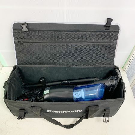  Panasonic パナソニック 工事用充電式サイクロン式クリーナー　充電器・充電池1個・ケース付 14.4v　 EZ37A5