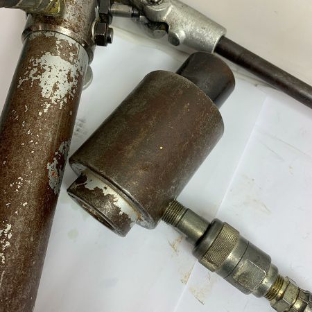  カクタス 手動油圧パンチャー 　コマ10個付属　ヨゴレあり　ケース破損 手動油圧ﾊﾟﾝﾁｬｰ