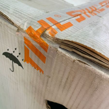  STIHL スチール　エンジンカッター　2018年3月製　【未使用品】【長期保管品】 TS 700