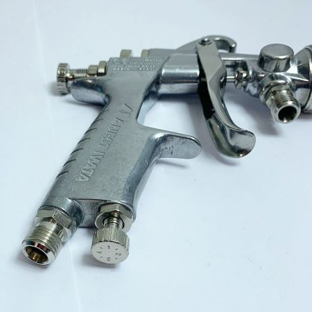  ANEST IWATA スプレーガン　本体のみ　プラグなし W-101