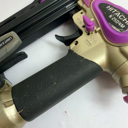  HITACHI 日立 25mm タッカ　ケース付き　常圧 N2504M