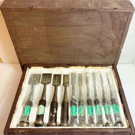   本貞弘　ノミ　10本セット　一部、ヨゴレ、サビあり