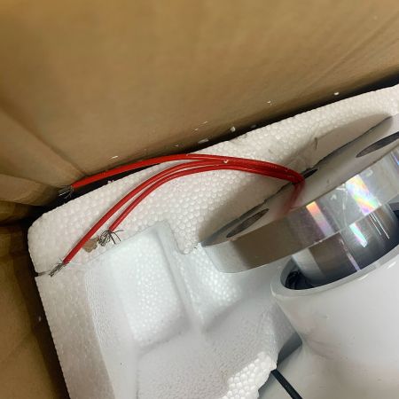   小型風力発電機　3枚羽 不明 ブルー x ホワイト