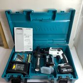  MAKITA マキタ 16ｍｍ　充電式ハンマドリル　14.4Ｖ　充電器・充電池2個・ケース付 HR164DRGXW ホワイト Sランク